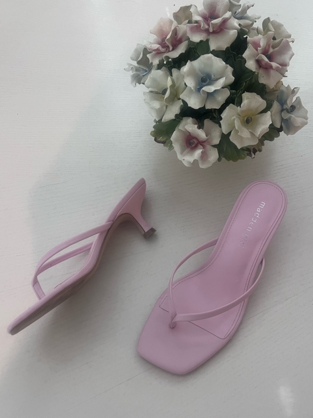 Madden Girl Baby Pink Square-Toe Kitten Heel Thong Sandals